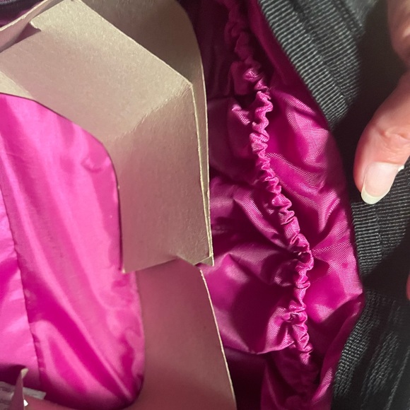 Caboodles Quilted Black Cosmetic Bag Organizer - Picture 6 of 9